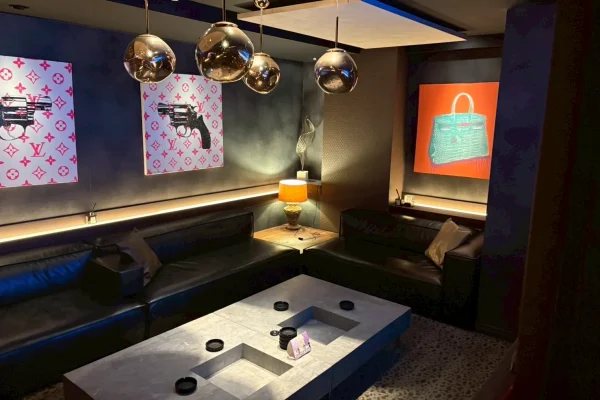 ゼロ店内画像２