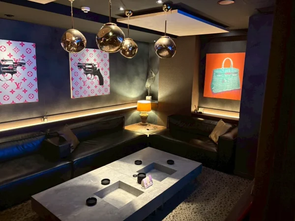 ゼロ店内画像２