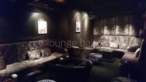 西麻布24Loungeの店内