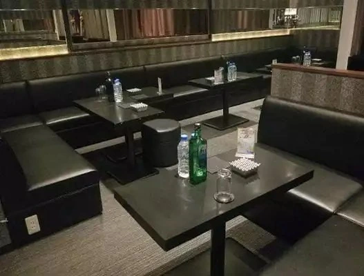 ラックス店内画像