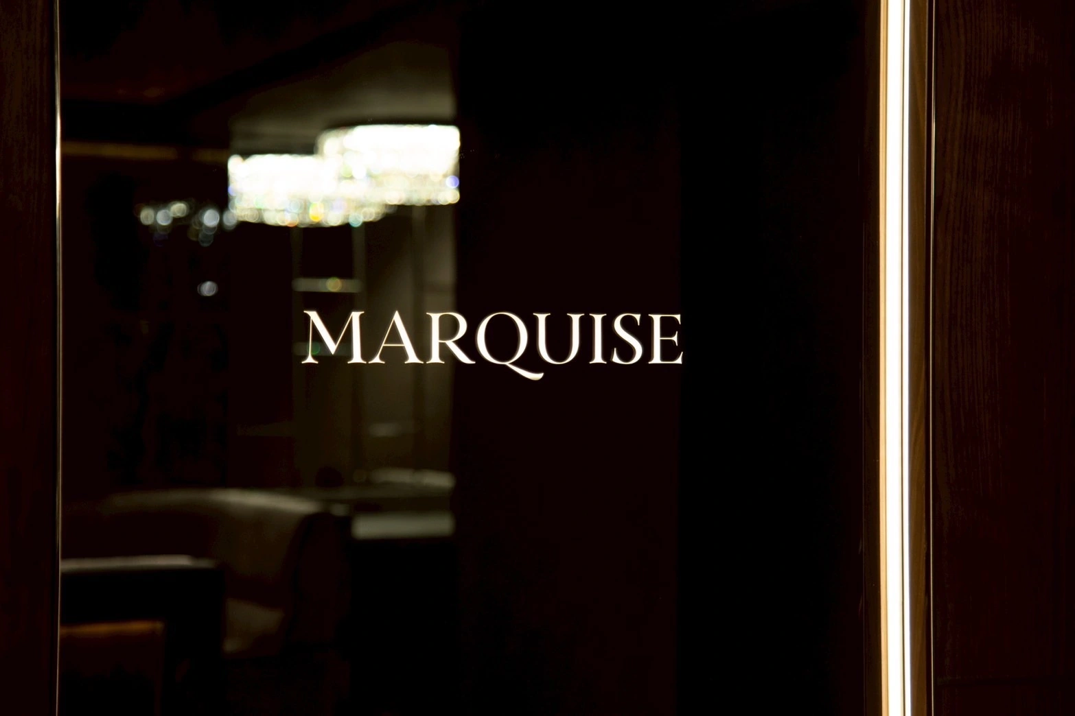 品川マーキーズ店内画像