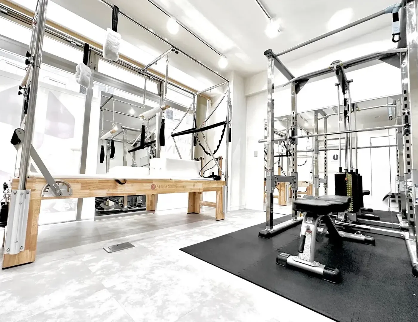 29 – ラウンジバイト STUDIO U