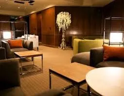 神田ラヴィエ店内2