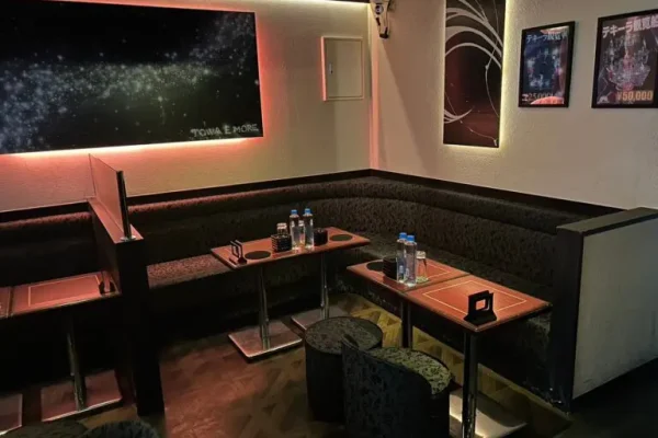 トワエモア店内画像