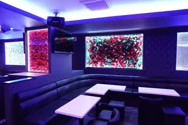 セレーネ店内画像