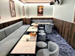 レジェンド店内画像